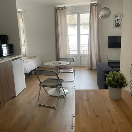 Appart-hotel De Garonne Apartment *