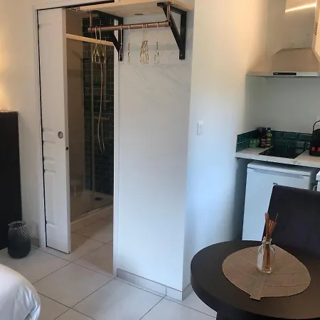 Appart-hotel De Garonne Apartment Tonneins